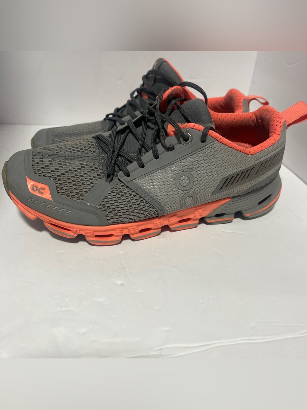 On Running Shoes women’s size 6W